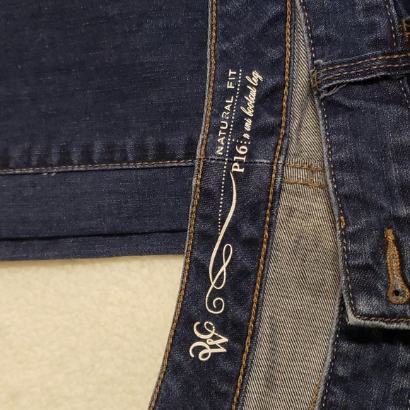 Vera Wang jeans - Picture 2 of 4